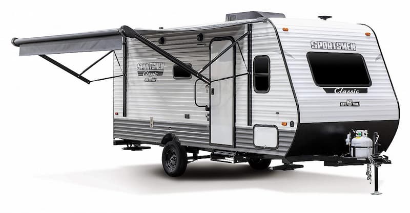 7 Awesome Small Travel Trailers with Bunk Beds 2